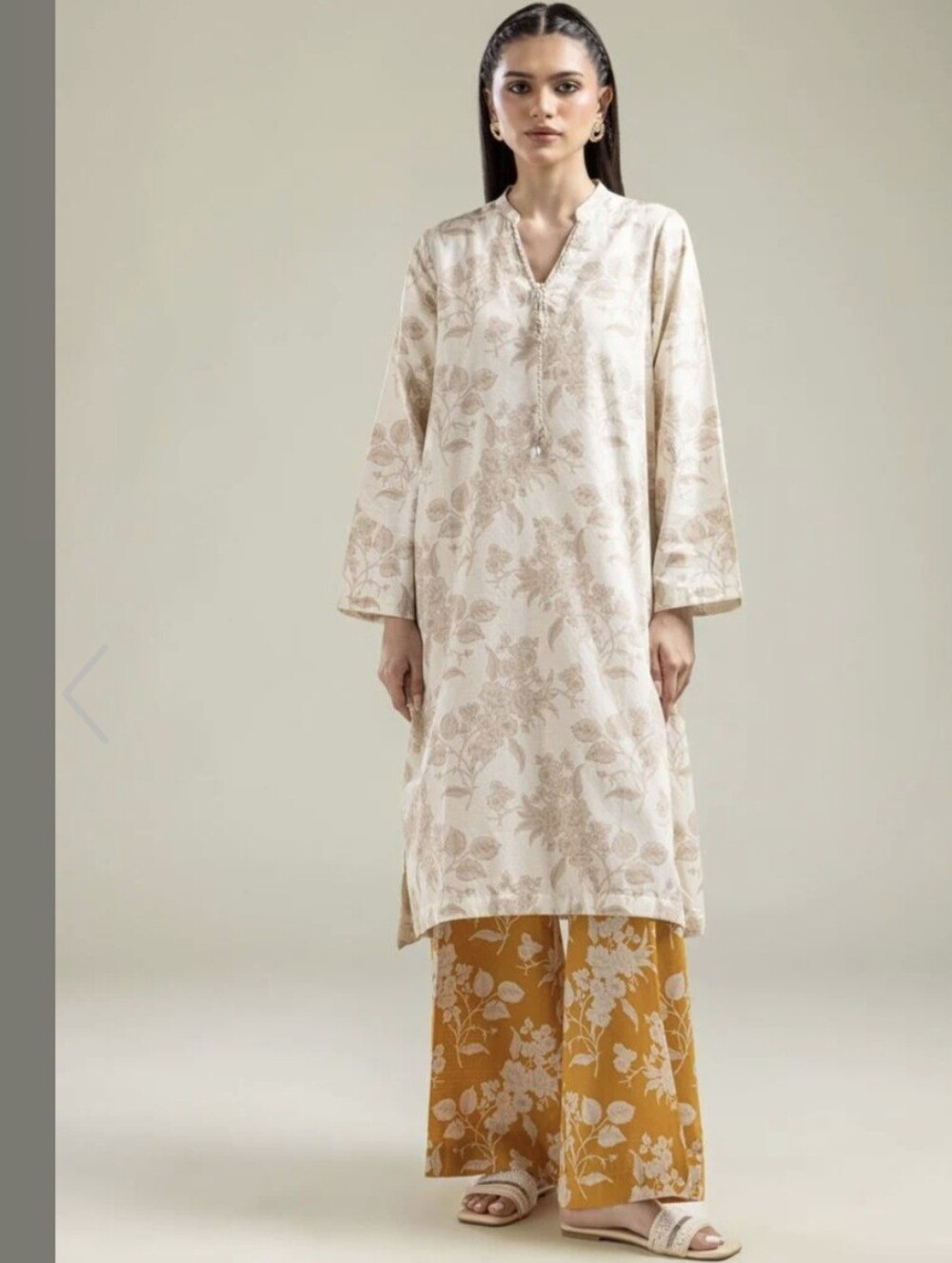 Khaadi Floral Longline Kurta In Large Size And Wide Trouser In XL SIZE.